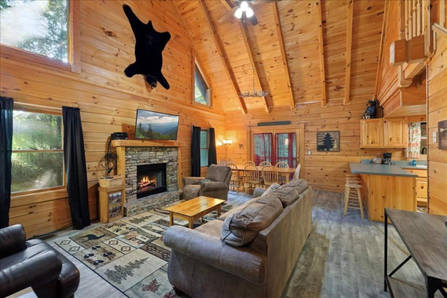5Br Smoky Cabin Hot Tub, Games, 1 Mi To Parkway Pigeon Forge Dış mekan fotoğraf