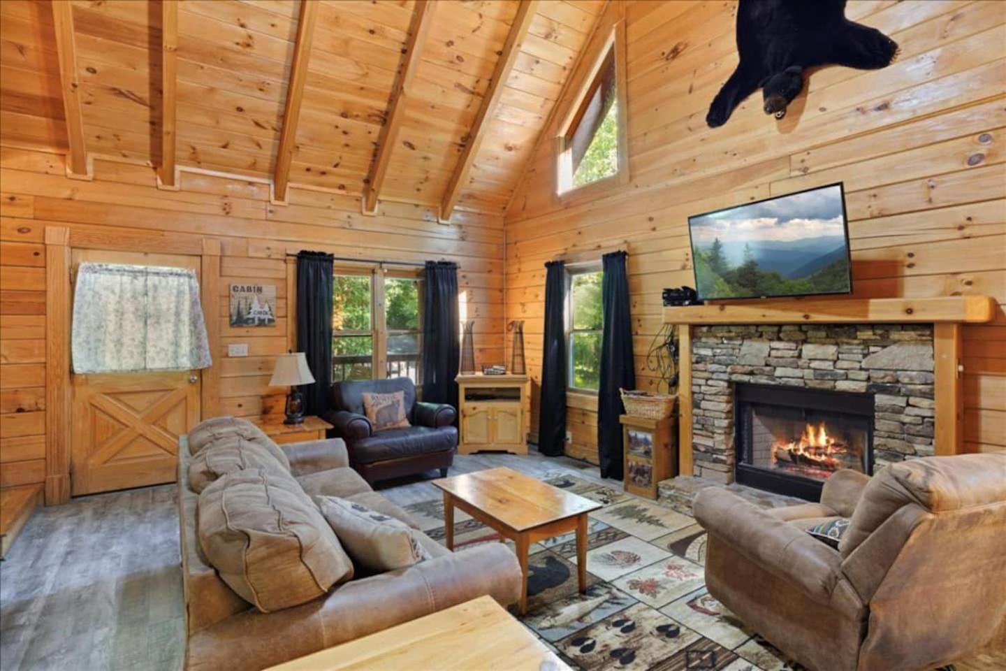 5Br Smoky Cabin Hot Tub, Games, 1 Mi To Parkway Pigeon Forge Dış mekan fotoğraf