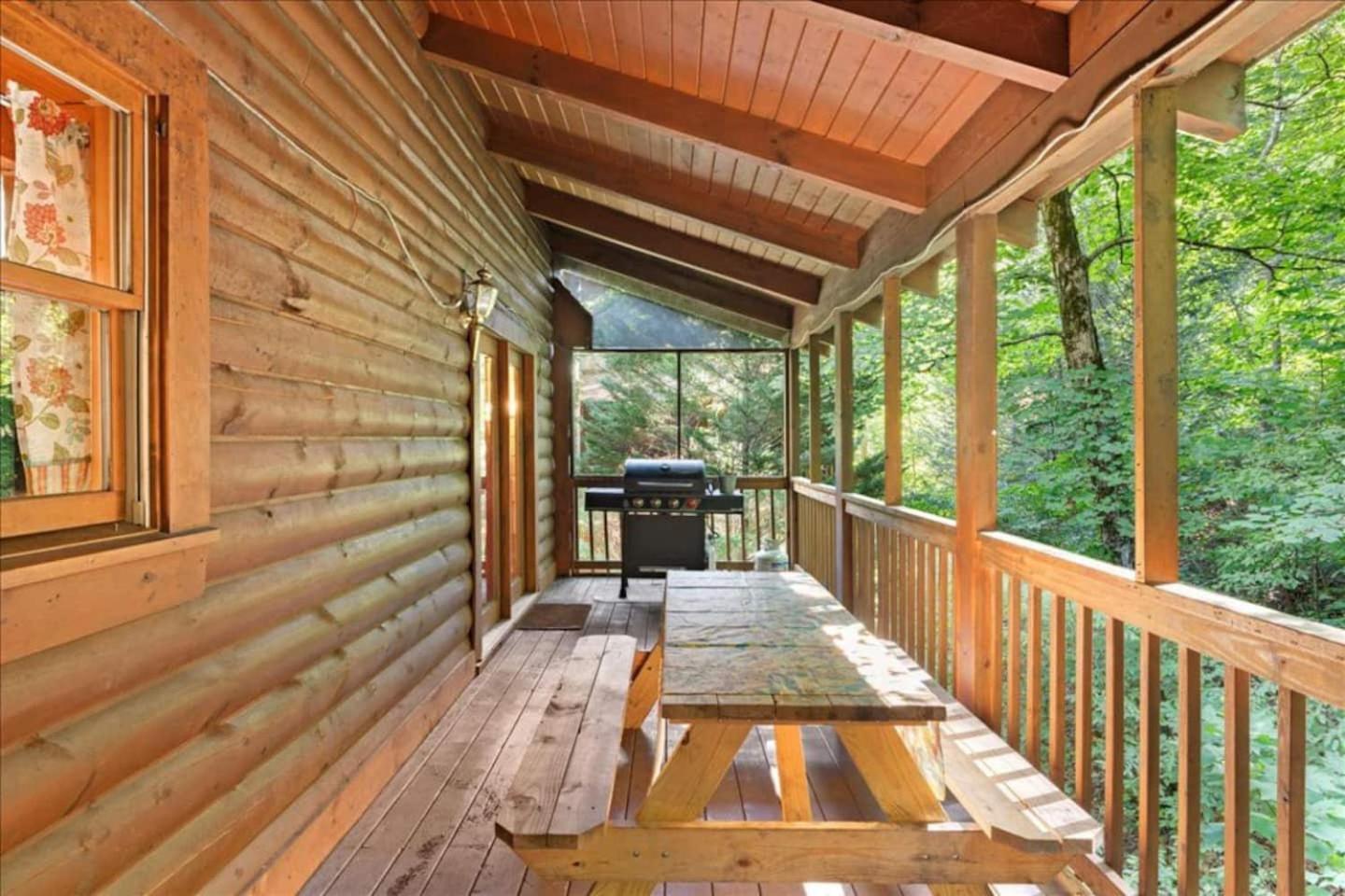 5Br Smoky Cabin Hot Tub, Games, 1 Mi To Parkway Pigeon Forge Dış mekan fotoğraf